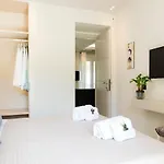 Dimi Brou's By Corfuescapes גאוביה